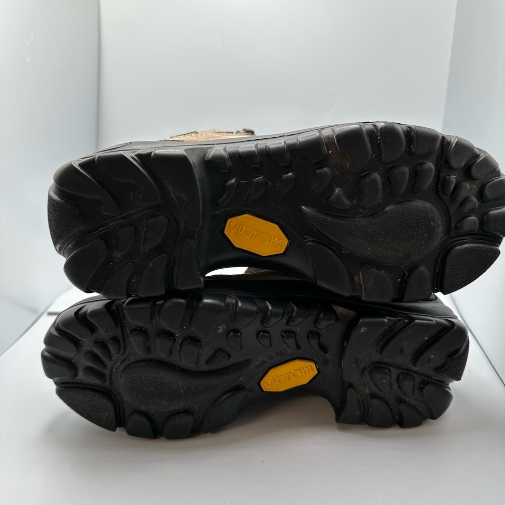 L.L. Bean Tan and Green Hiking Shoes - Picture 4 of 8